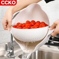 CCKO kitchen wheat straw plastic 360 degrees rolling colander and bowl for washing fruits and vegetables